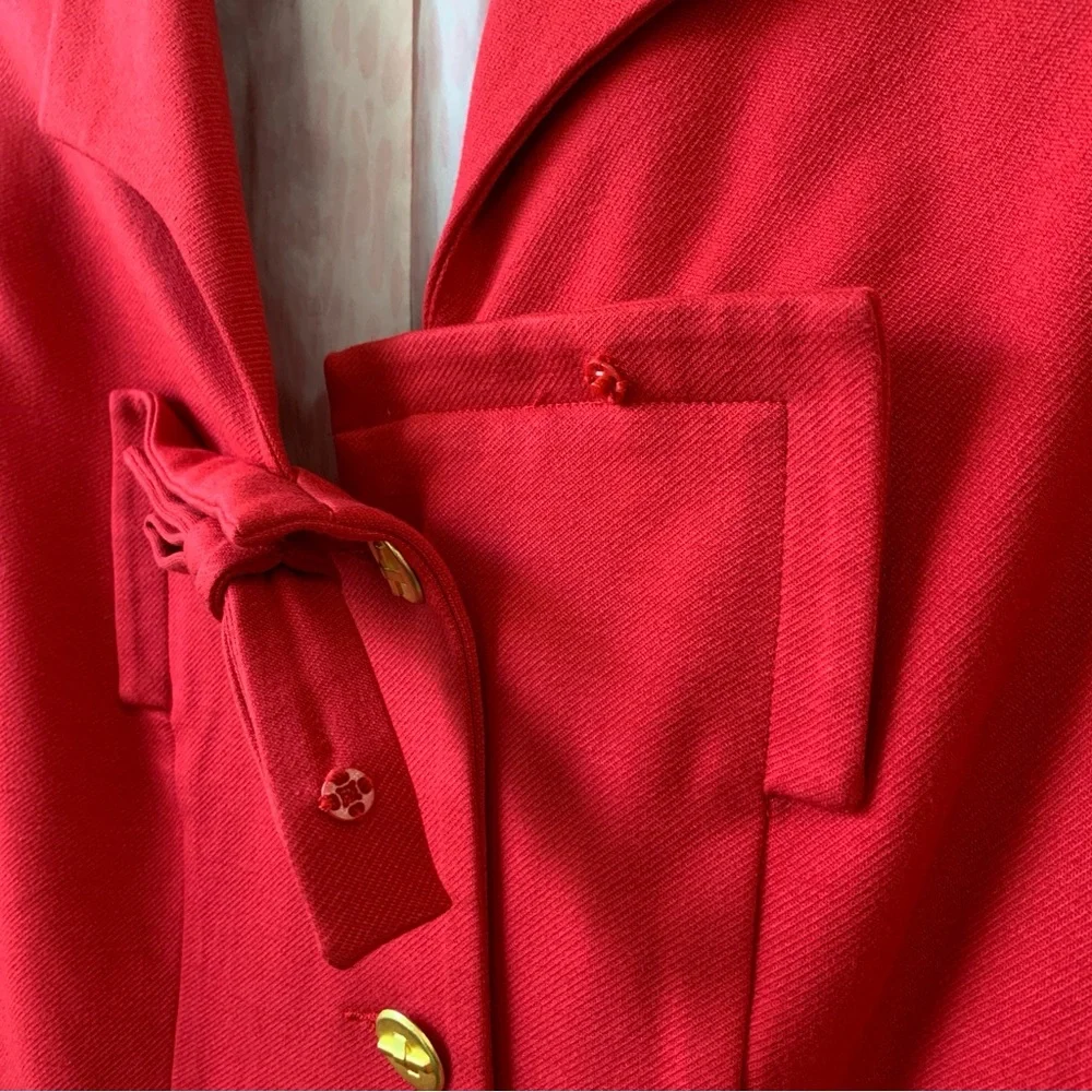Cabi Love Carol Collection Blazer Jacket Women's Bow Beau Gold Button Red Size 6